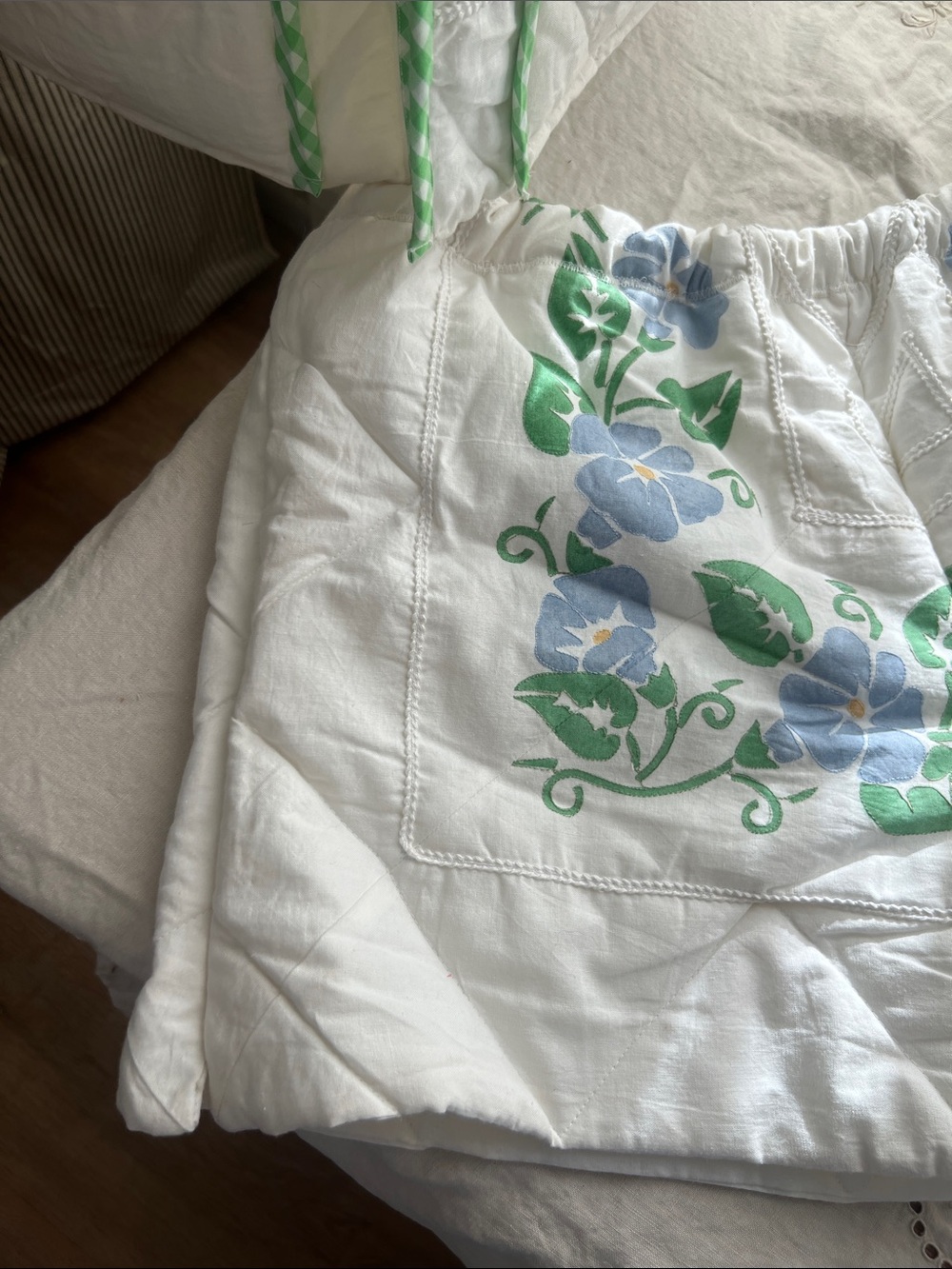 Handmade antique vintage quilt shorts size large XL - Picture 3 of 4